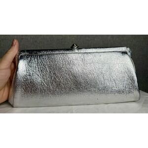 Vintage 50s 60s MCM Silver‎ Metallic Evening Clutch Bag 10" Kiss Clasp Mod Retro
